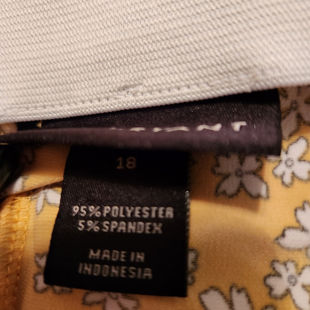 Lane Bryant Skirt Womens Yellow Floral Elastic Waist Stretch Size 18 - Picture 3 of 4